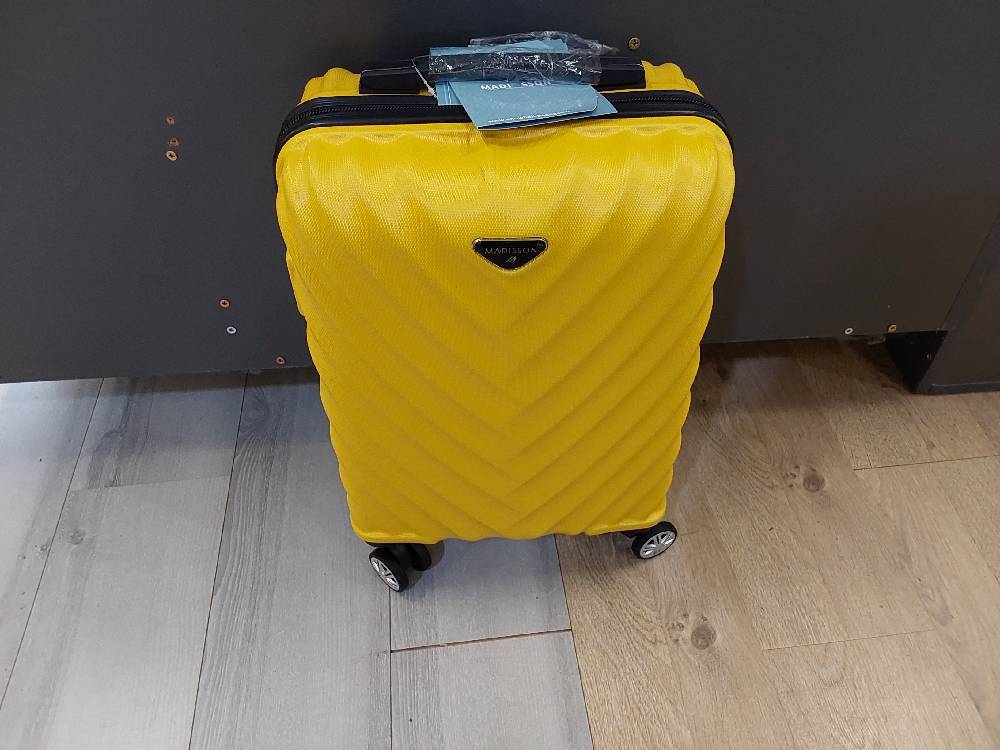 VALISE PM JAUNE - MADISSON - 100% ABS - DOUBLE ROULETTES (93503)