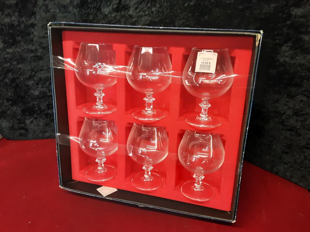 LOT DE 6 VERRES A COGNAC
