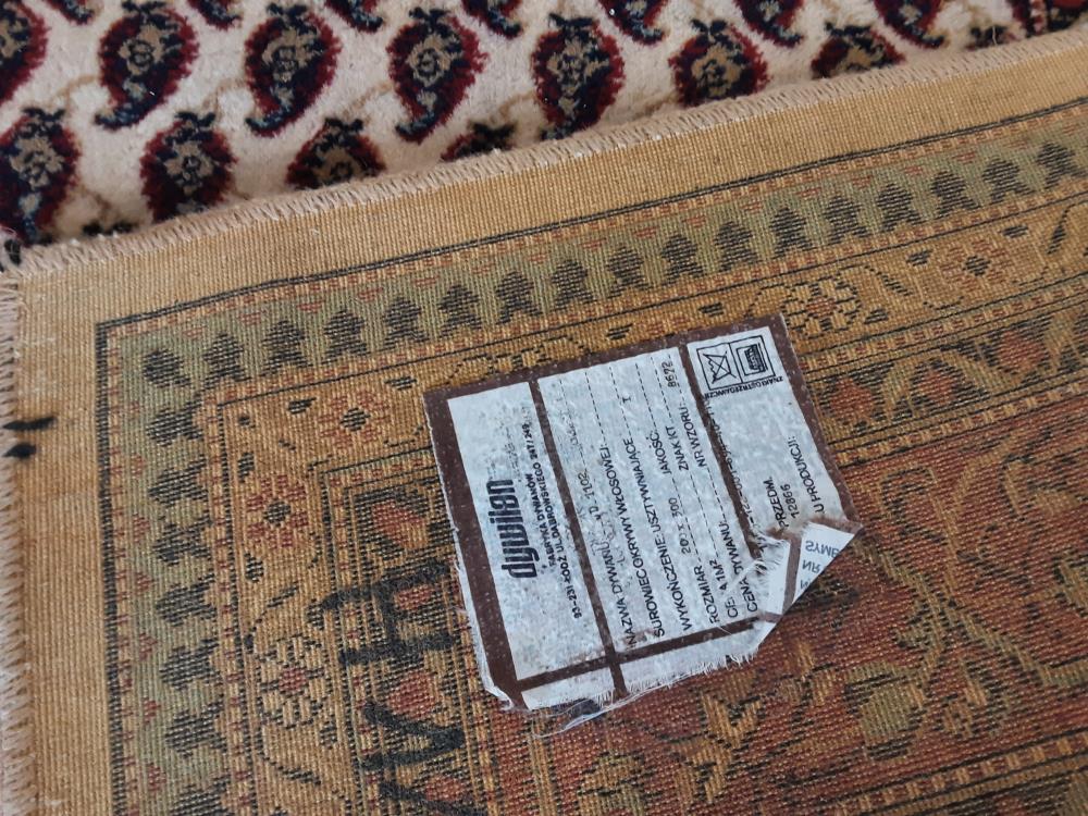 TAPIS TONS ROUGE ET CREME 195 X 295