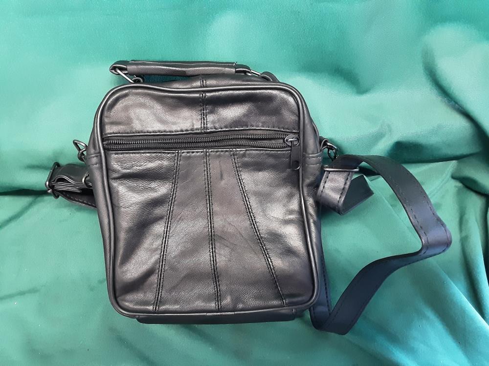 SACOCHE 14 CUIR NOIR