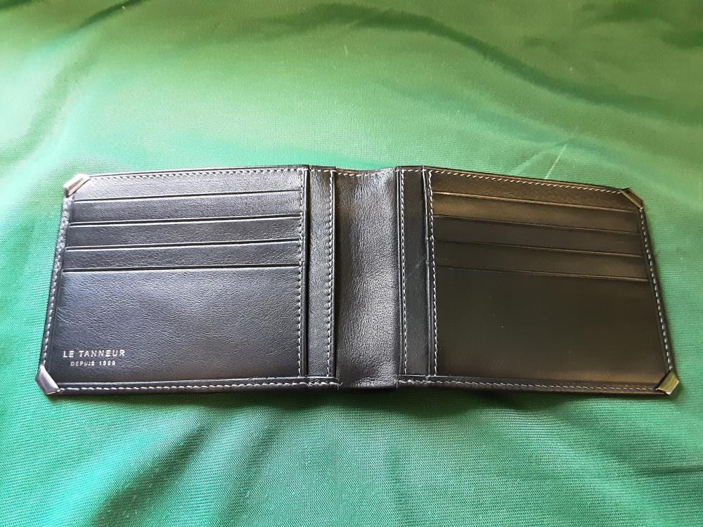 PORTEFEUILLE 31 CUIR NOIR VACHETTE LE TANNEUR