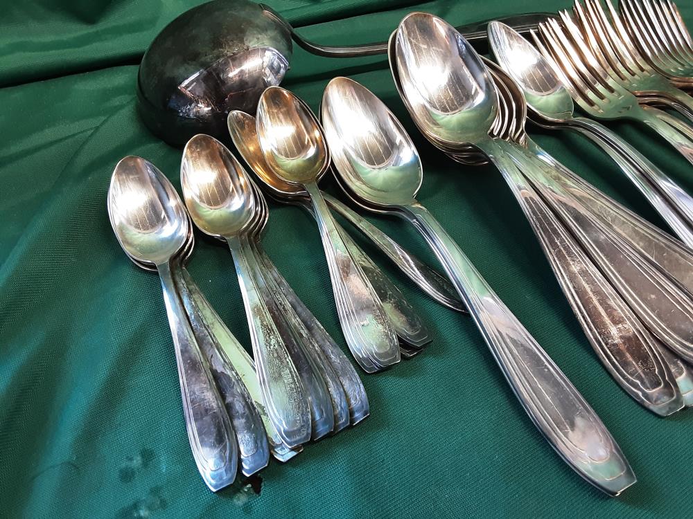 MÉNAGÈRE EN M.A APOLLO 37 PCS