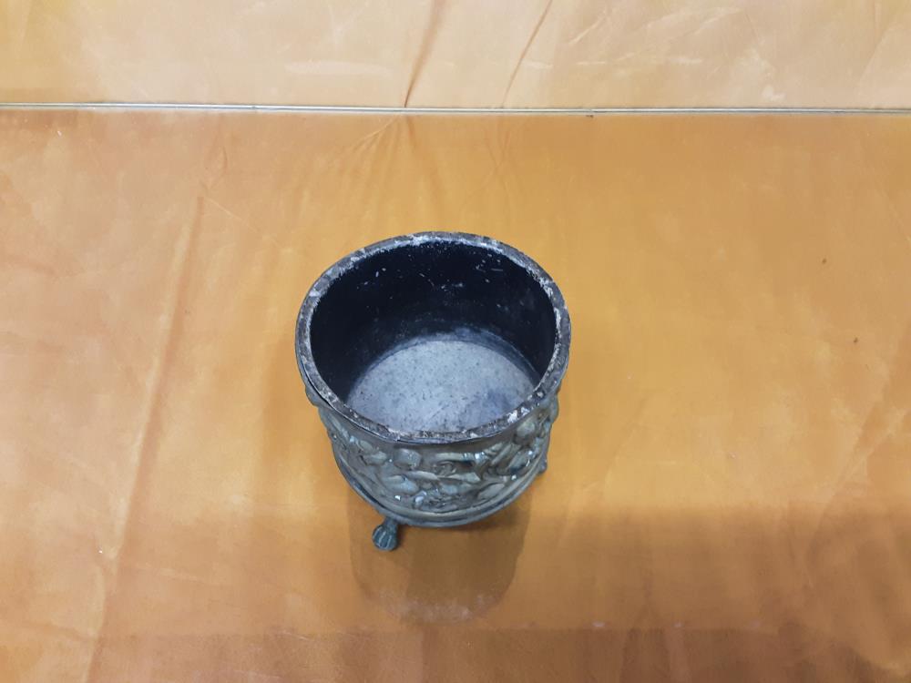 CACHE POT ANCIEN DÉCOR CHÉRUBIN