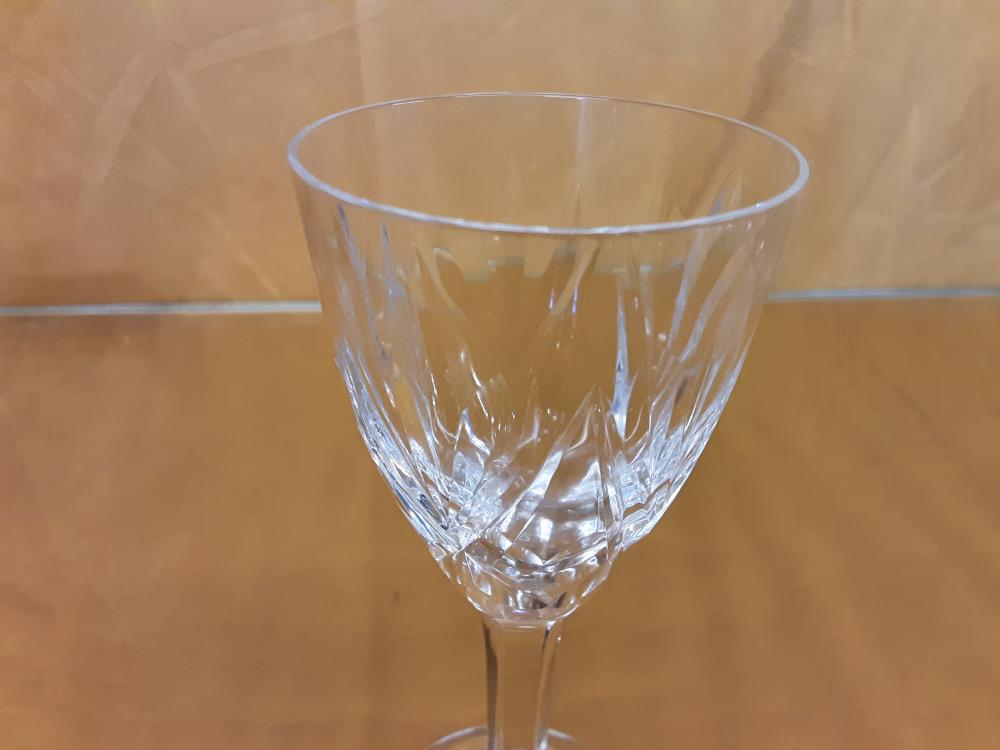 LOT DE 6 VERRES A VIN CRISTAL DE ST LOUIS