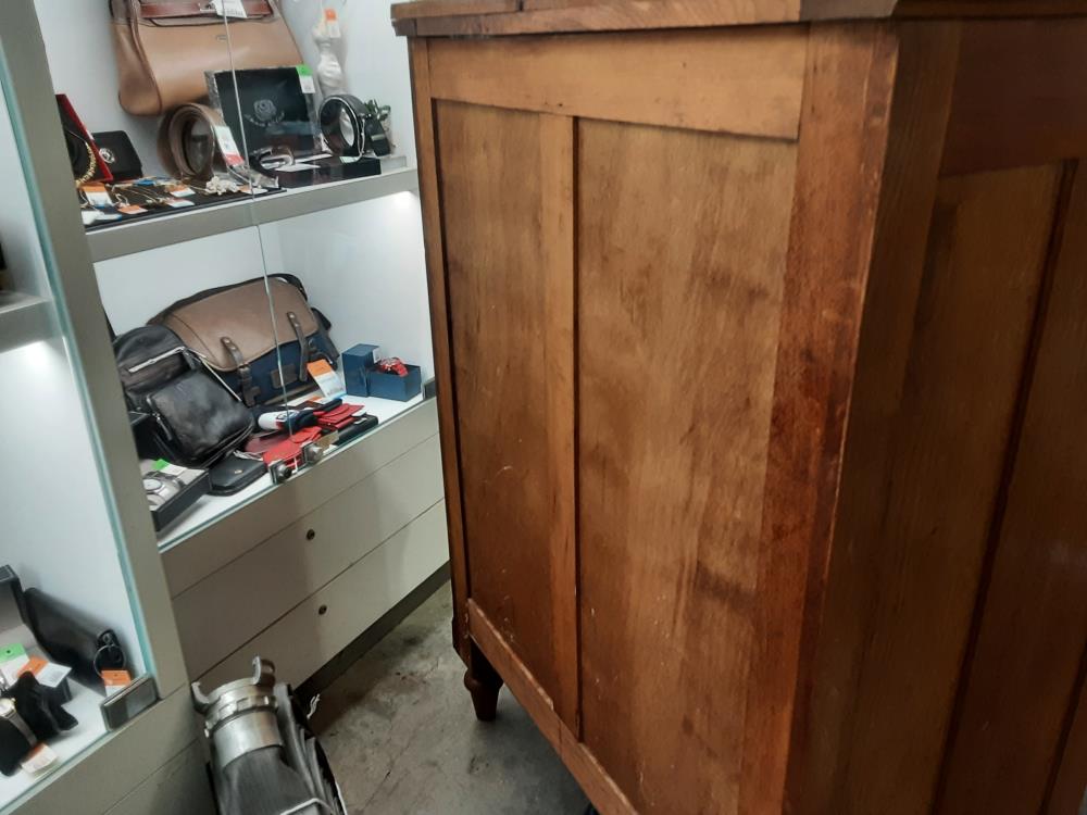 COMMODE 6 TIROIRS EN CHENE