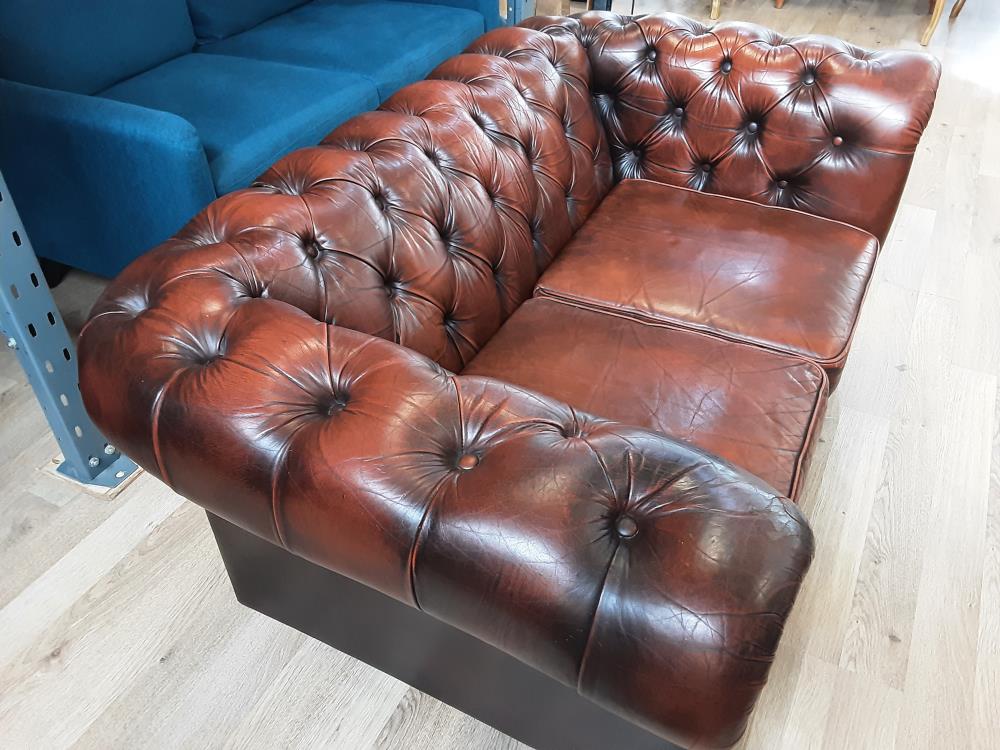 CANAPÉ CUIR 2 PLACES CHESTERFIELD