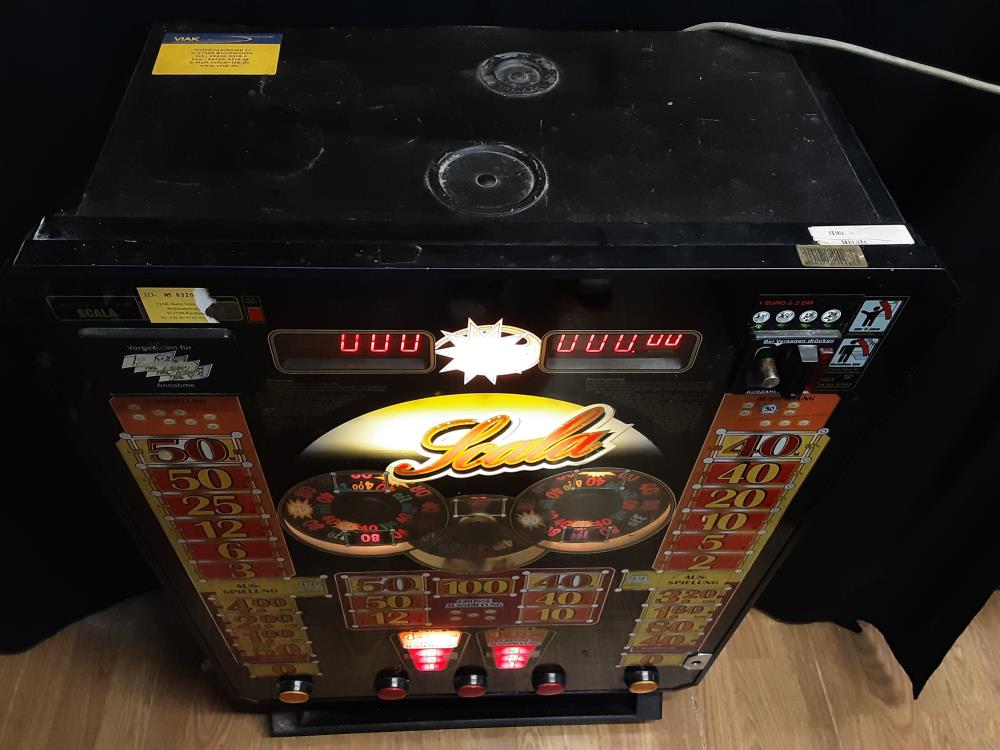 MACHINE A SOUS VENDUE SANS CLEF