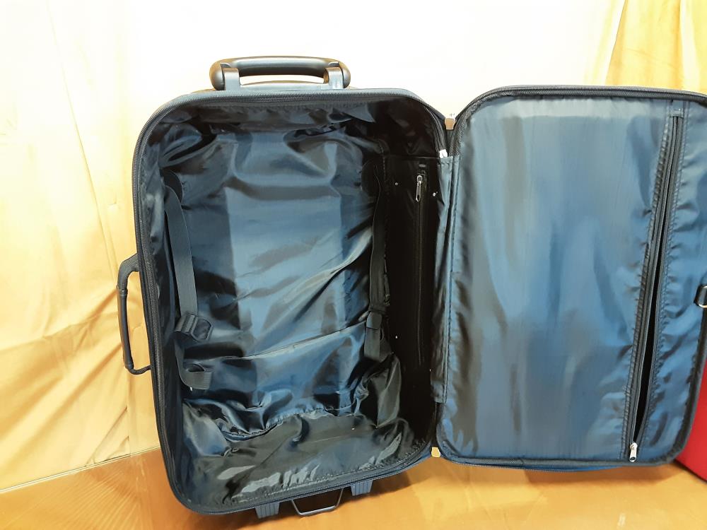 VALISE À ROULETTE BLEU