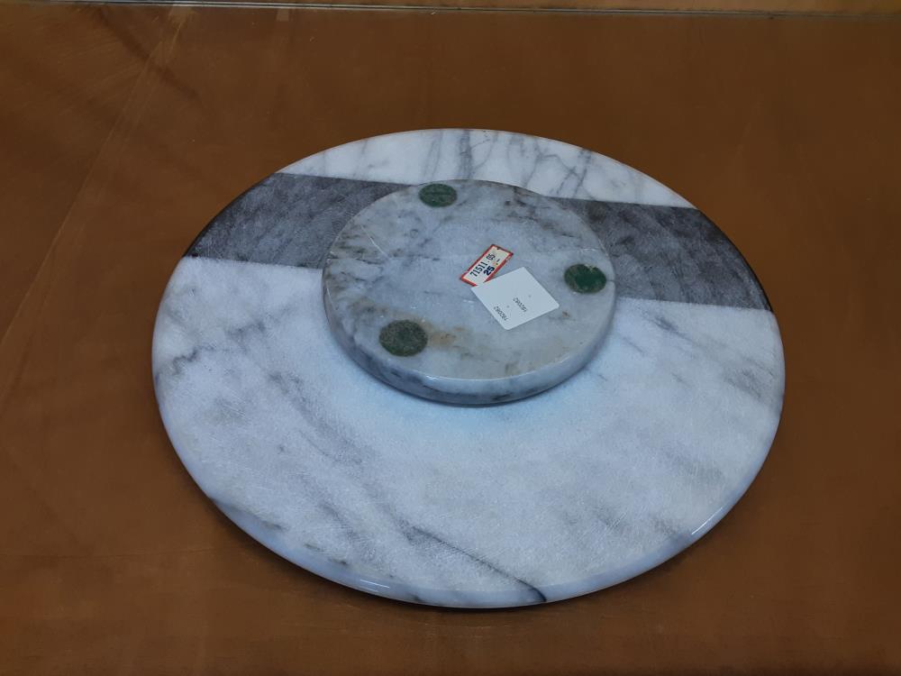 DESSOUS DE PLAT ROTATIF EN MARBRE NOIR ET BLANC