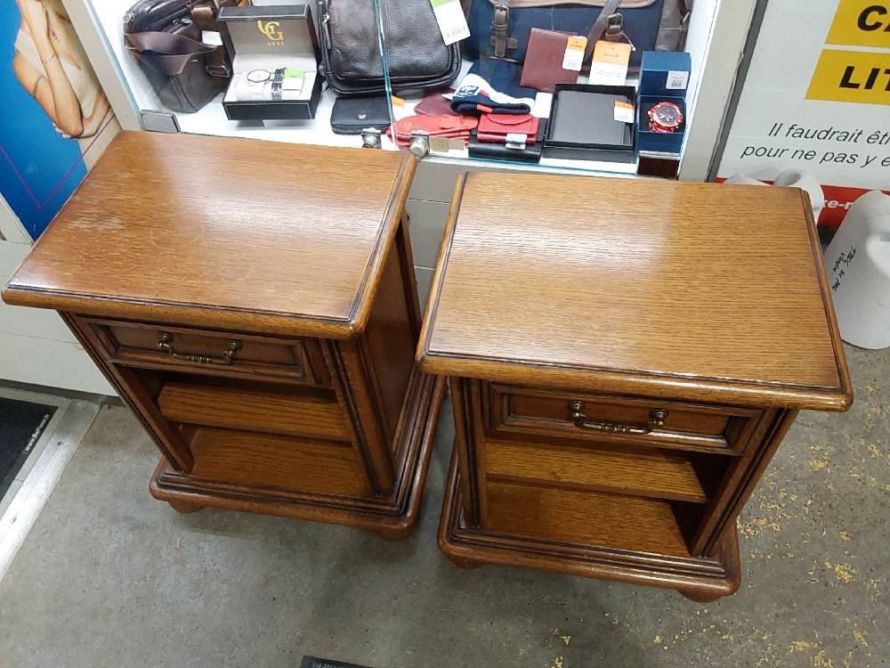 CHEVET EN CHENE 1 TIROIR + ETAGERE