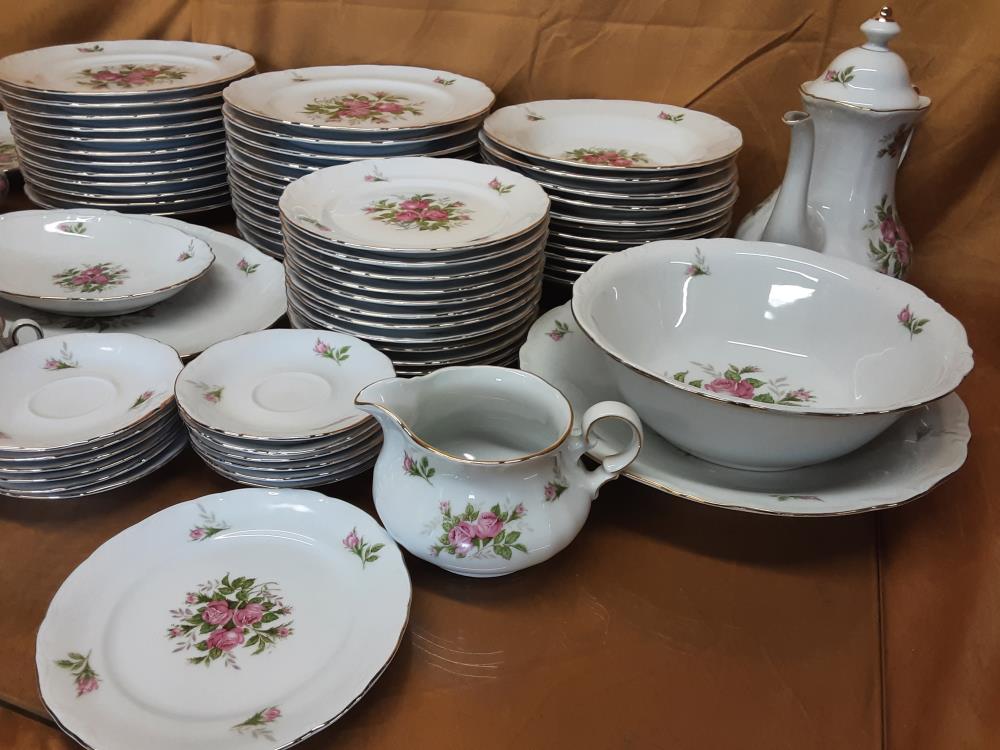 SERVICE DE TABLE BAVARIA BORDURE DORÉE FLEURS ROSES 70PCS