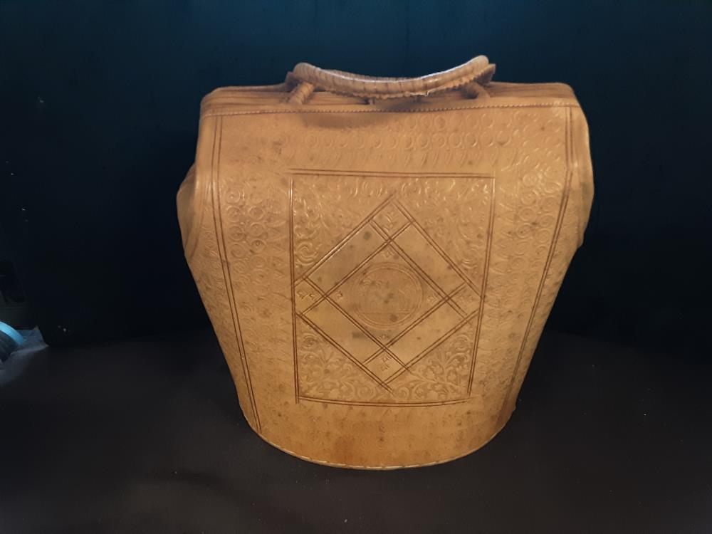 SAC A MAIN CUIR BRUN