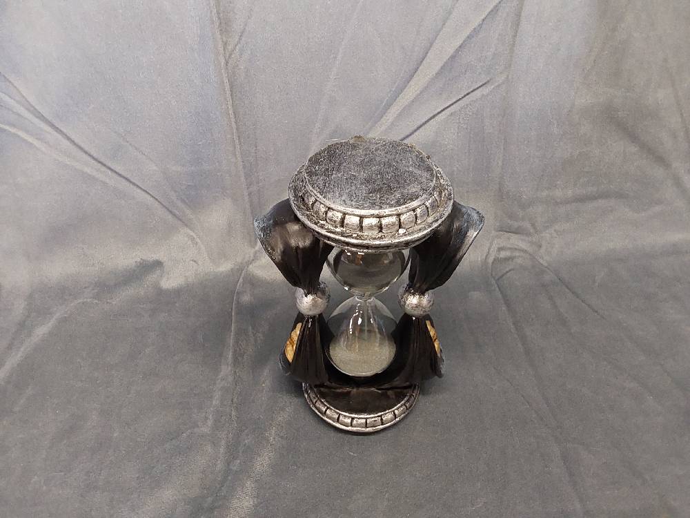 SABLIER TETE DE MORT 12.5 X 19CM (PW-220804-1)