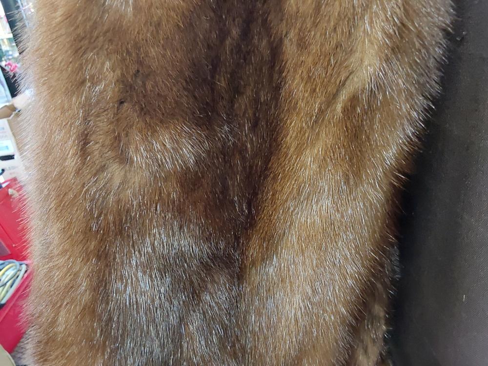 MANTEAU DE FOURURE VISON