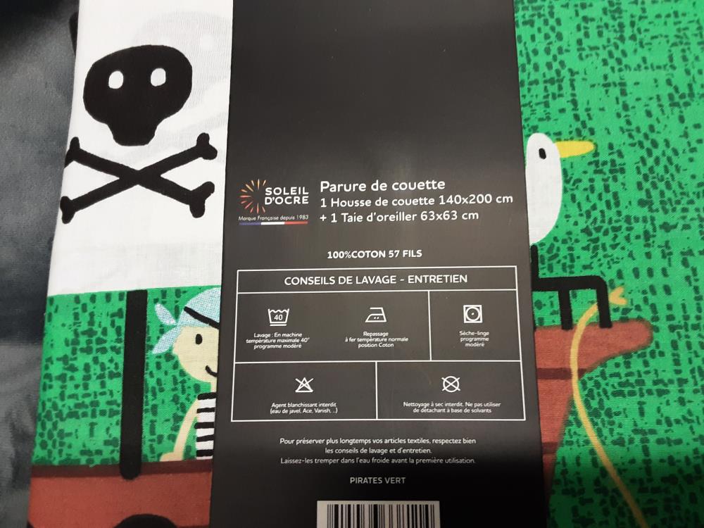 PARURE EN COTON PIRATES VERTS (HOUSSE DE COUETTE 140X200CM + 1 TAIE OREILLER) (633811)