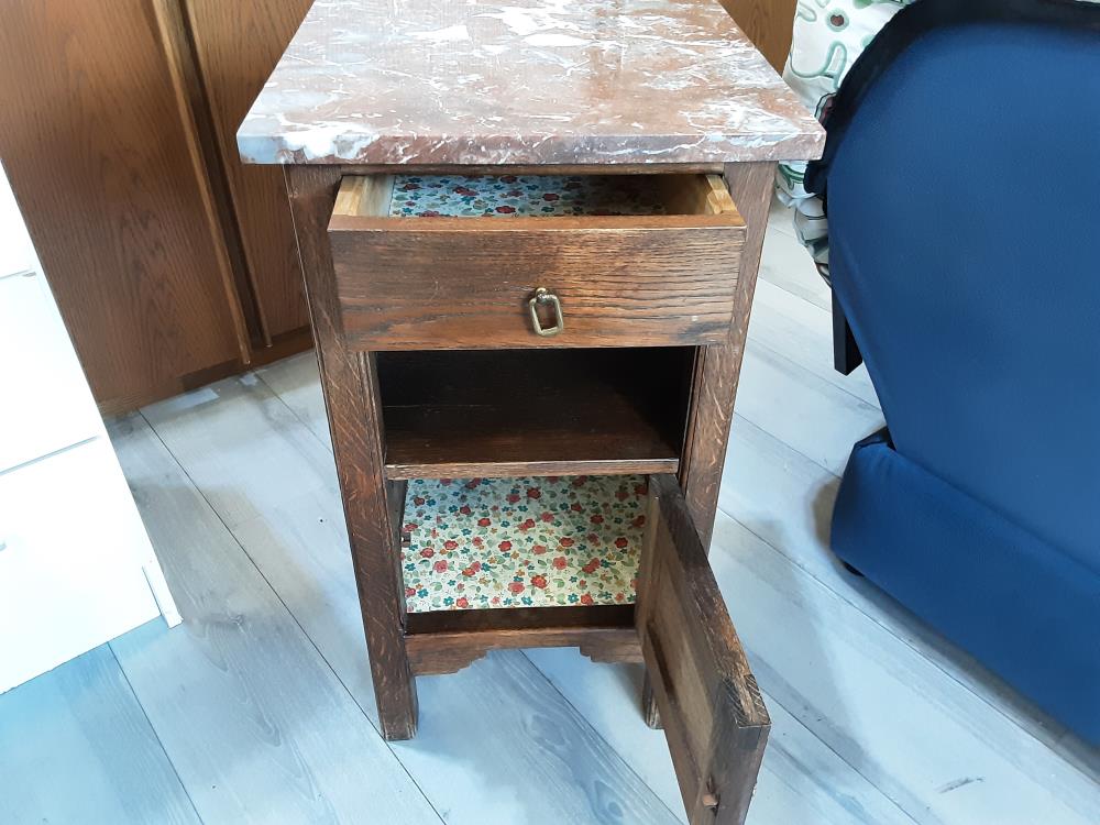 CHEVET EN BOIS PLATEAU MARBRE 1 TIROIR 1 PORTE