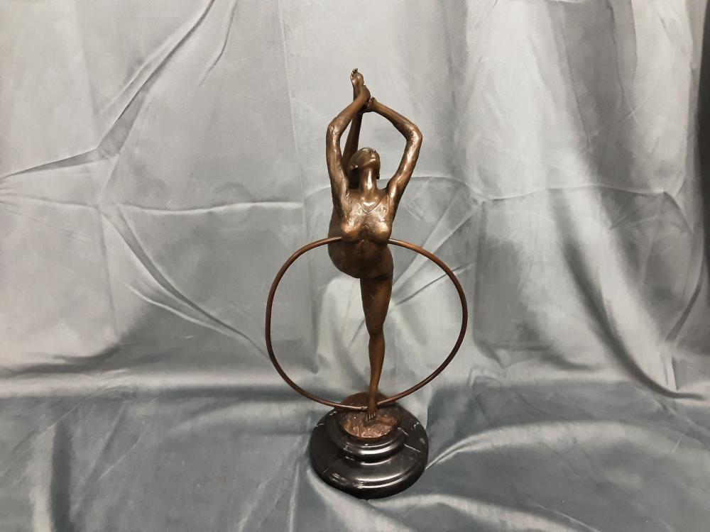 DANSEUSE EN BRONZE SUR SOCLE EN MARBRE (BJ-42)