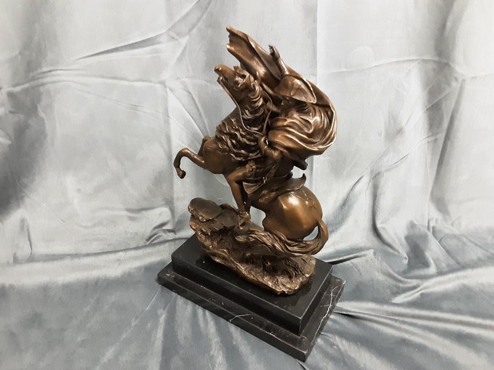 NAPOLÉON EN BRONZE SUR SOCLE EN MARBRE (JK-69)