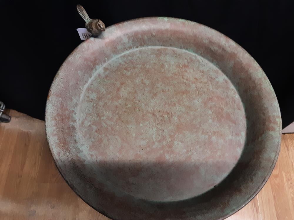 ABREUVOIR A OISEAUX EN METAL VERT (TZ-23)