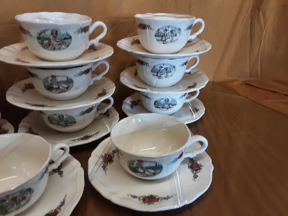 TASSE A THÉ GM + SOUS TASSE OBERNAI SARREGUEMINES