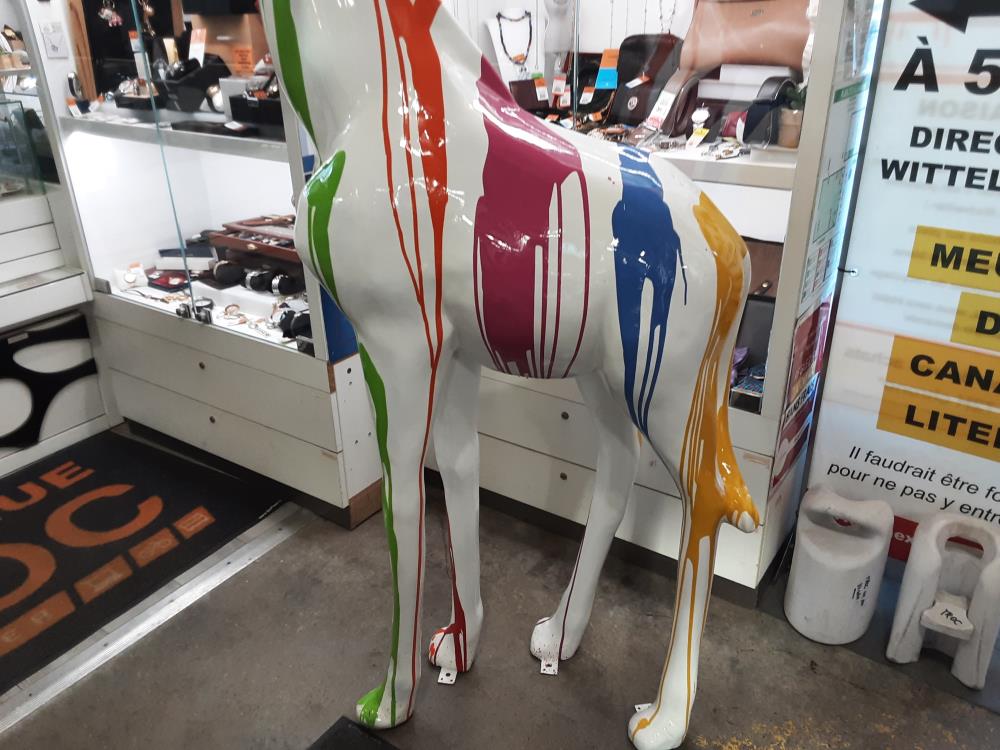 GIRAFE TGM 2M BLANCHE COULURES