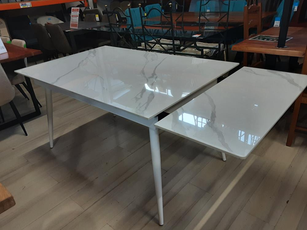 TABLE CERAMIQUE BLANCHE 180CM OUVERTE PIEDS METAL BLANCS 1 ALL. DE 40CM (GDT0144-3) 2EME CHOIX