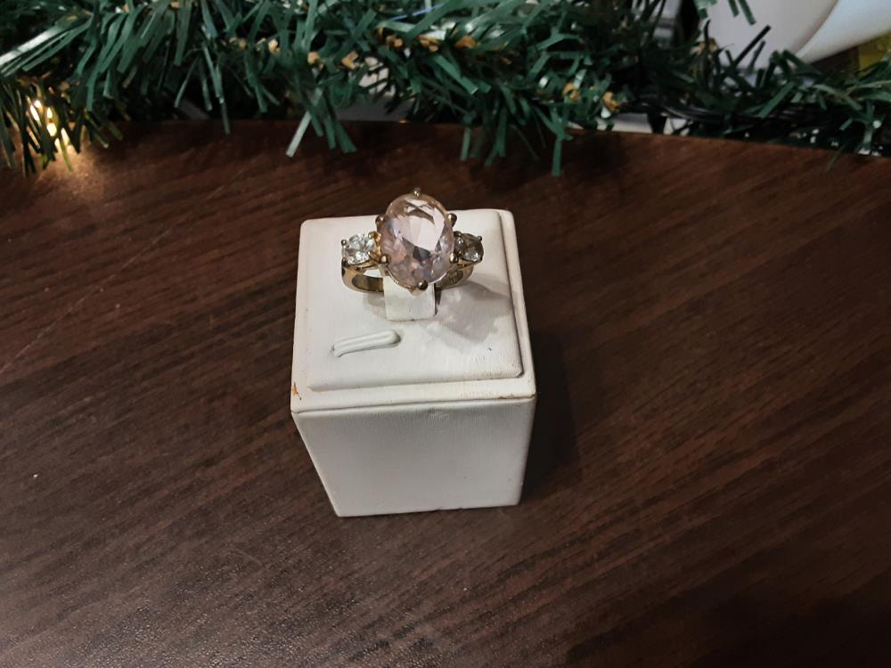 BAGUE DOREE STRASS PIERRE ROSE FANTAISIE