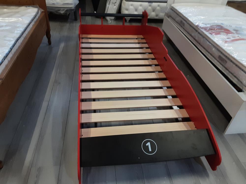 LIT ENFANT 90 X 200 VOITURE EN BOIS AVE SOMMIER A LATTES