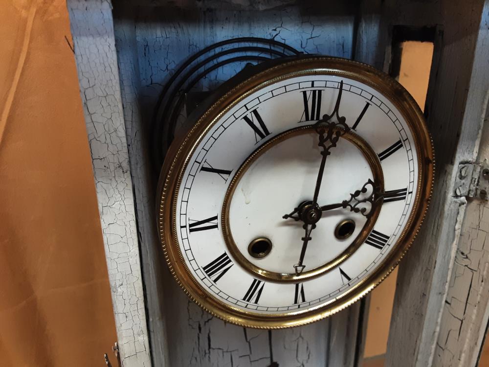 HORLOGE LAMPE A POSER A REMONTER AVEC BALANCIER ET CLEF TEST OK