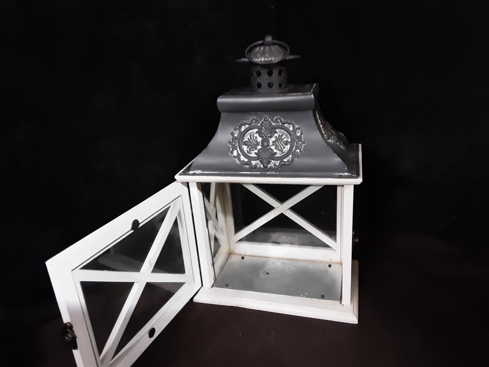 LANTERNE GRIS ET BLANC 34 CM DE HAUT