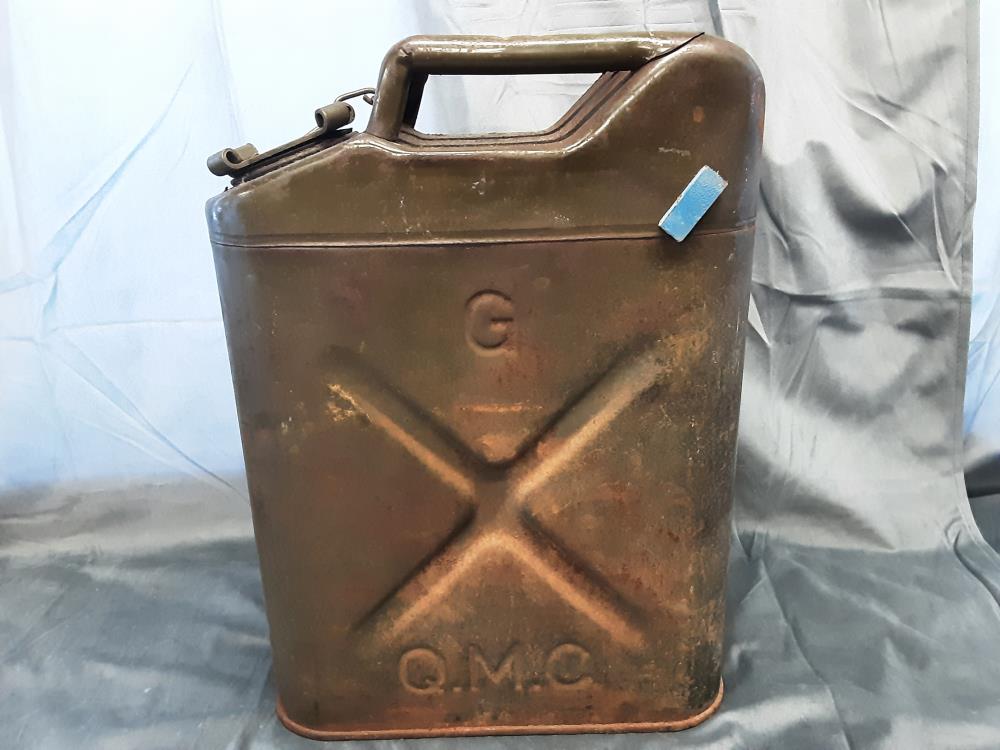 BIDON A ESSENCE METAL MILITAIRE