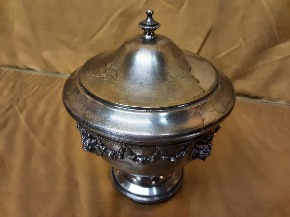 SUCRIER M.A À RESTAURER