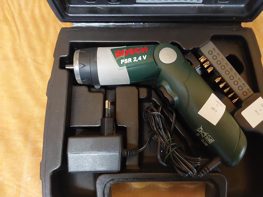 VISSEUSE BOSCH SANS FIL DANS COFFRET