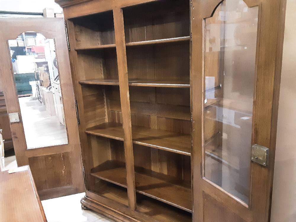 VITRINE 2 PORTES EN CHENE