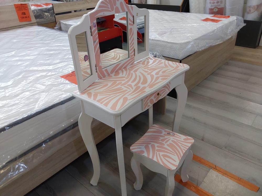 COIFFEUSE ENFANT ROSE ET BLANCHE + TABOURET