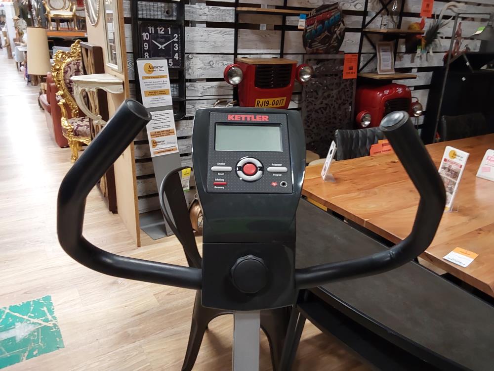 VELO D APPARTEMENT KETTLER ERGOMETER CX1AVEC ADAPTATEUR SECTEUR