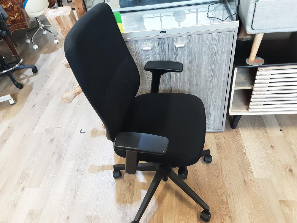 FAUTEUIL BUREAU SUR ROULETTES ASSISE HERGONOMIQUE