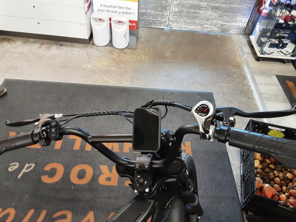 VELO ELECTRIQUE HITWAY 20 POUCES MODELE BK17 TRES PEU SERVI