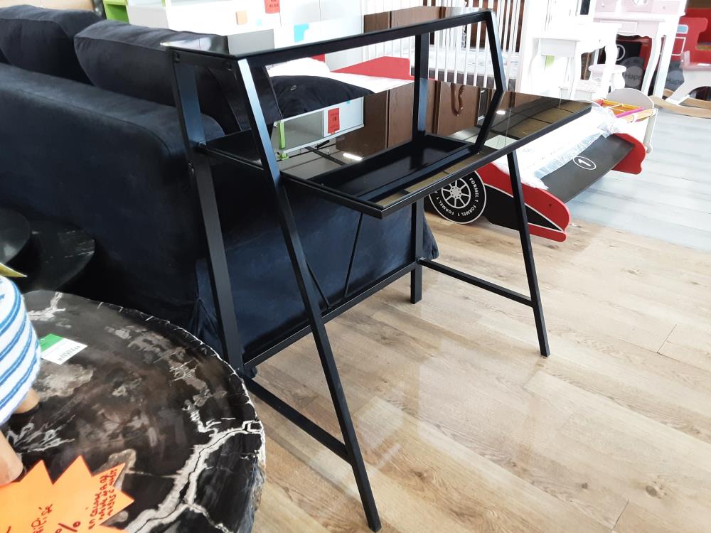BUREAU PLATEAUX EN VERRES NOIR PIED METALE