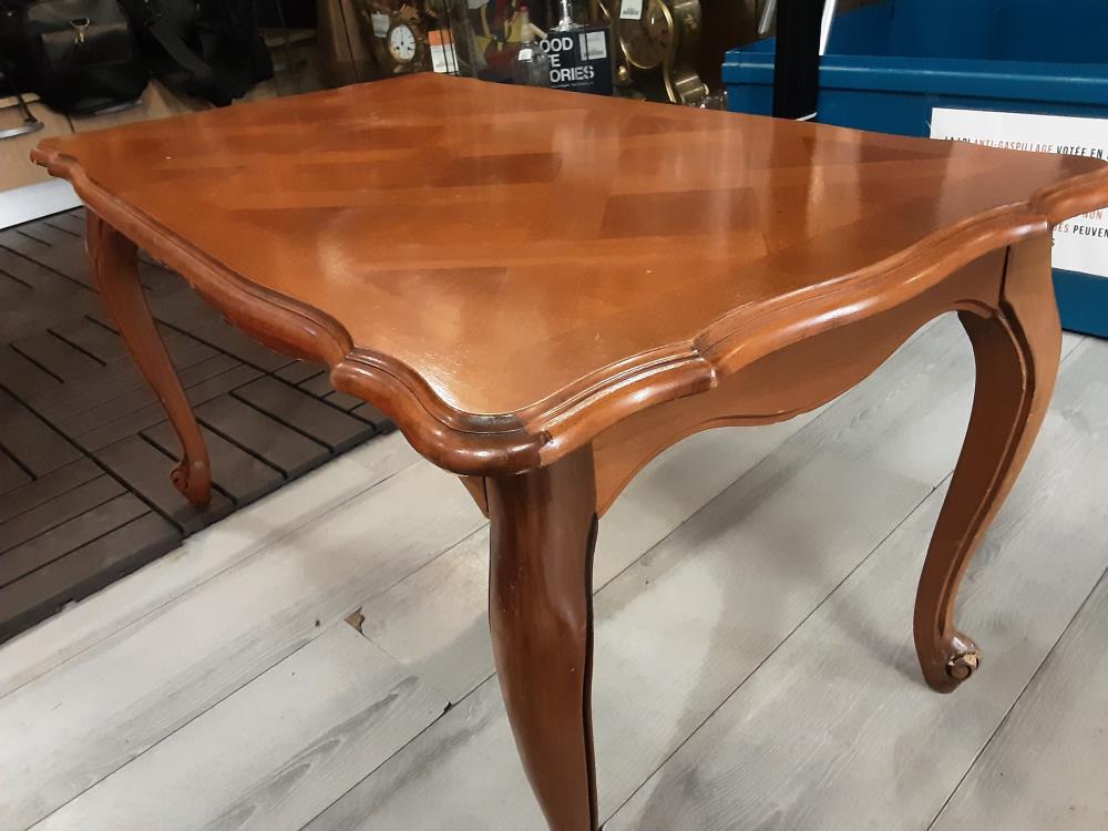 TABLE BASSE MERISIER