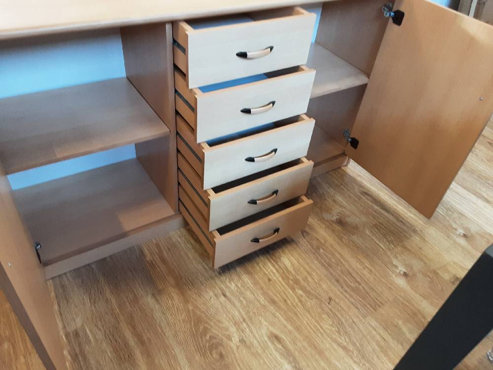 BUFFET BAS 2 PORTES 5 TIROIRS COLORIS BRUN CLAIR