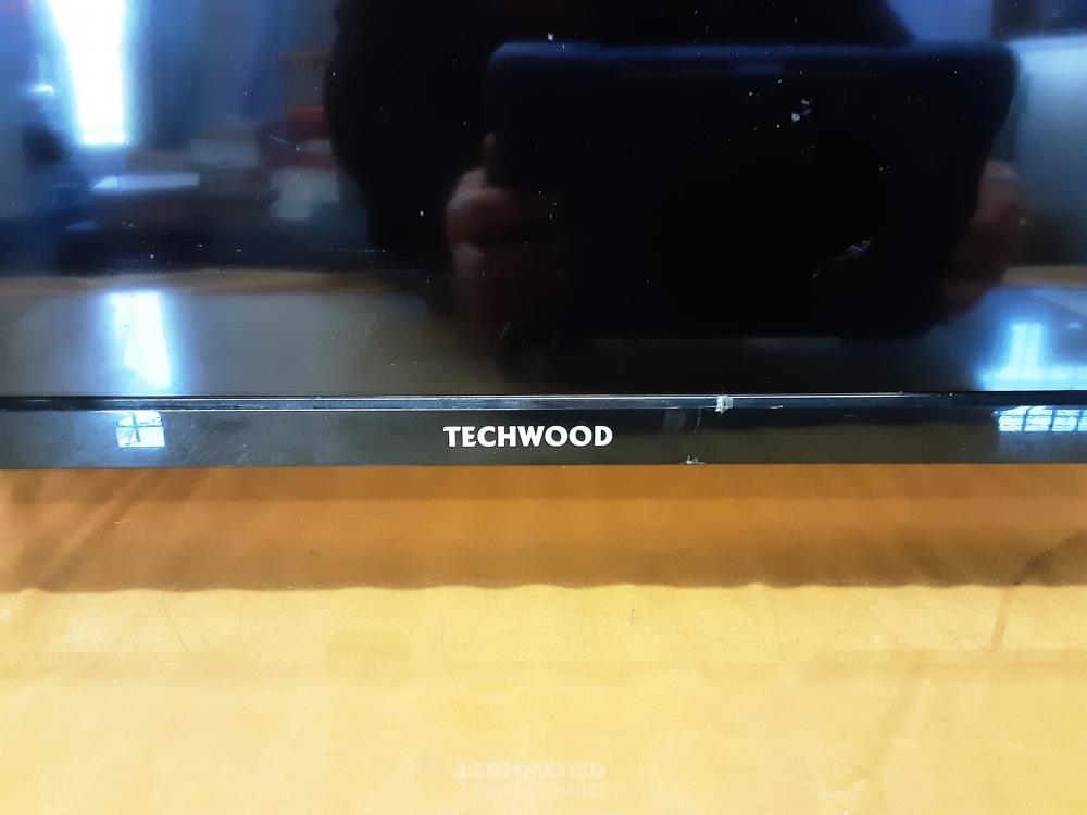TELEVISEUR TECHWOOD HDMI 80CM