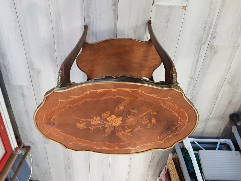 SELETTE EN BOIS MARQUETE A RESTAURER