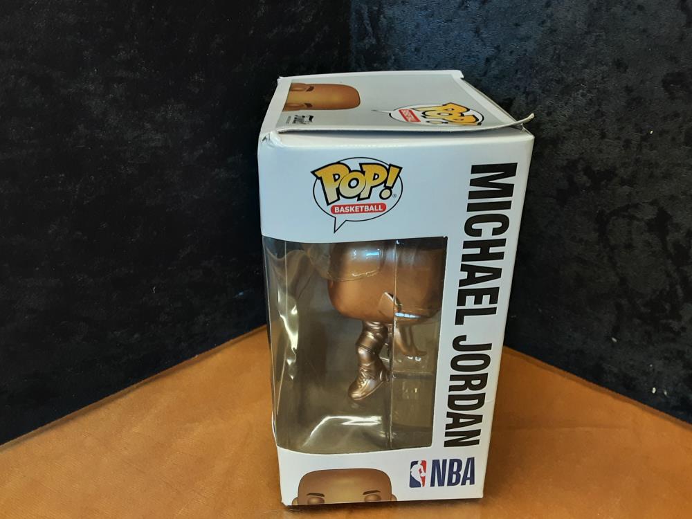 FIGURINE POP BASKETBALL MICHAEL JORDAN 54
