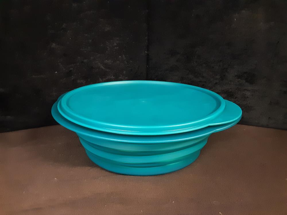 BOL PLIABLE AVEC COUVERCLE MINI-MAX BLEU 2L TUPPERWARE JAMAIS UTILISÉ