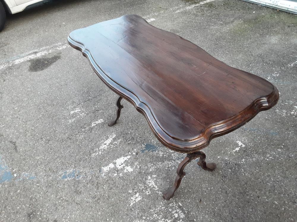 TABLE GUERIDON EN BOIS PIEDS METAL