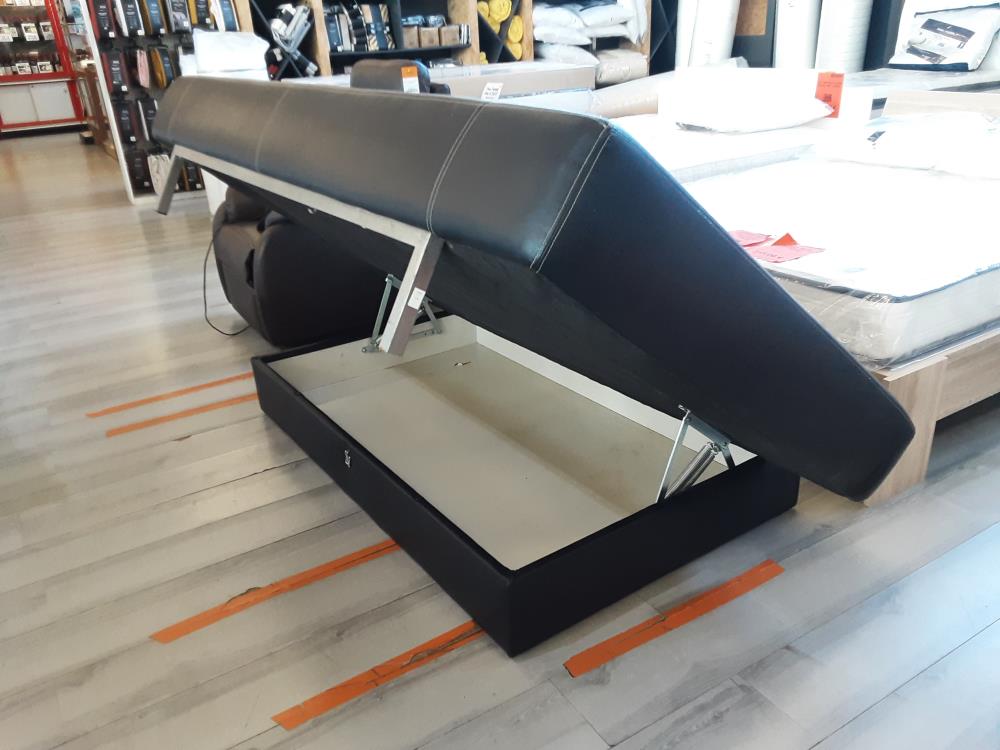 CANAPE CONVERTIBLE AVEC COFFRE SIMILI NOIR