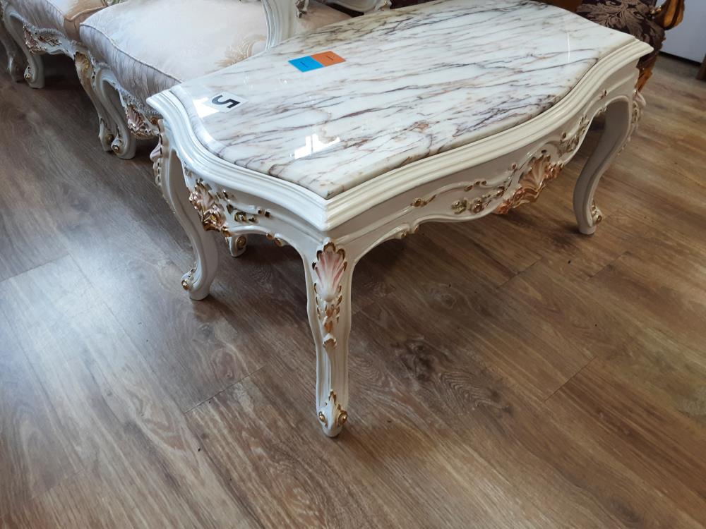 SALON BAROQUE 1 CANAPE + 4 FAUTEUILS AVEC TABLE BASSE DESSUS MARBRE BEIGE