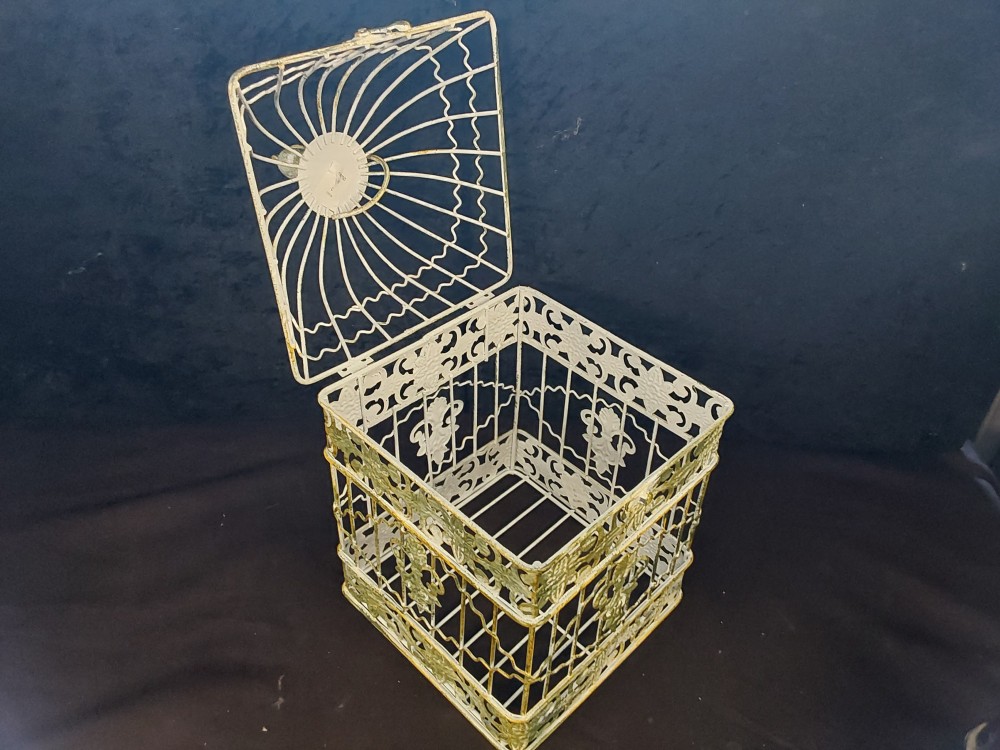 CAGE A OISEAU METAL BLANC ET VERT CARRE PM (RB-10)