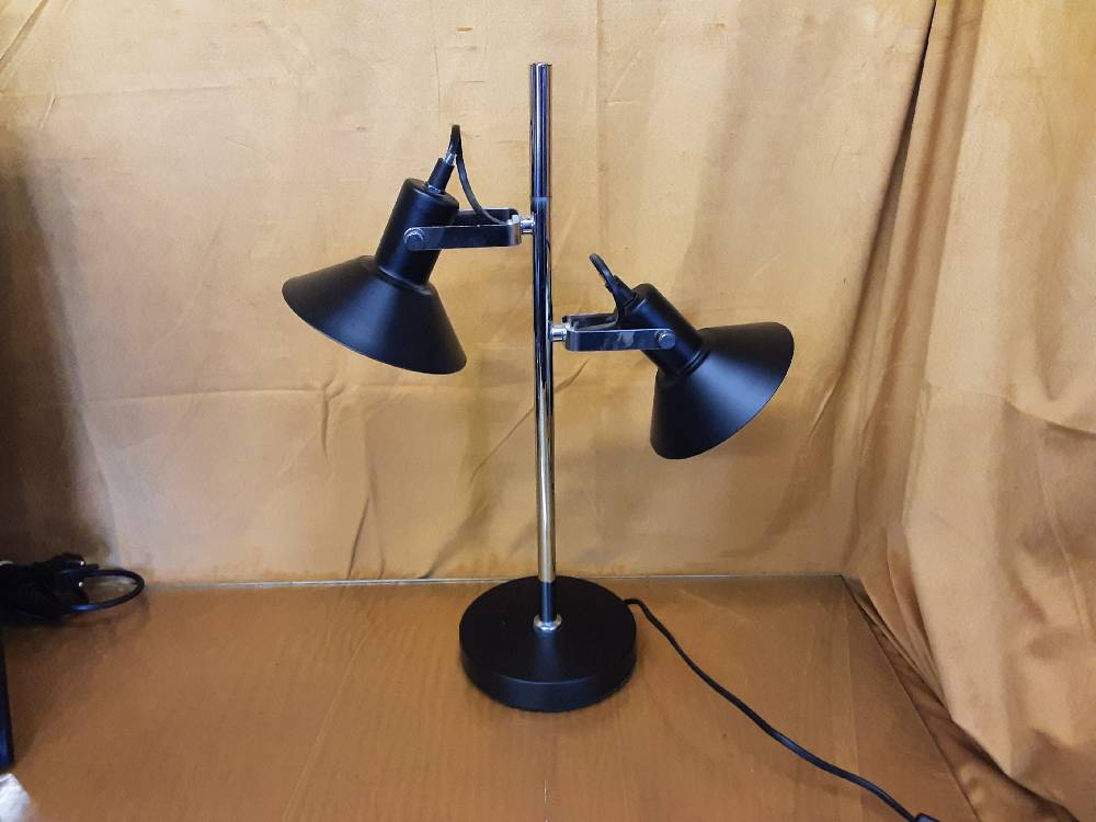 LAMPE DE BUREAU 2 FEUX EN METAL NOIR DIRECTIONNELLE